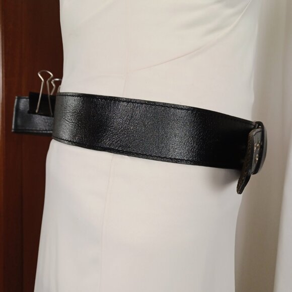 Vintage Y2K Nine West Genuine Leather Double Prong Belt, XL 42 - 46" - Picture 4 of 9